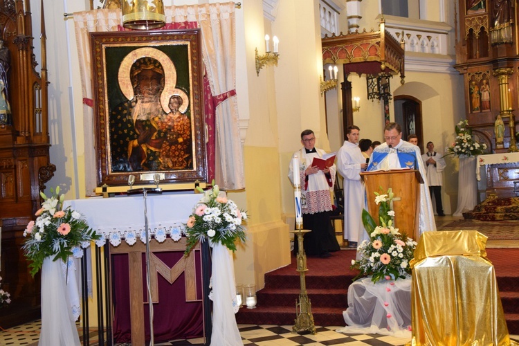 Powitanie ikony MB Częstochowskiej w Zdunach