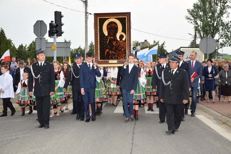 Powitanie ikony MB Częstochowskiej w Zdunach