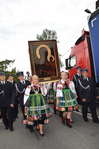 Powitanie ikony MB Częstochowskiej w Zdunach
