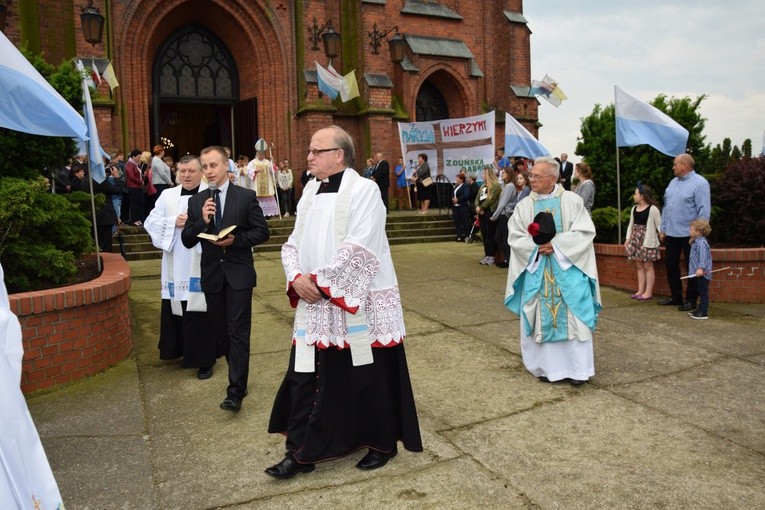 Powitanie ikony MB Częstochowskiej w Zdunach