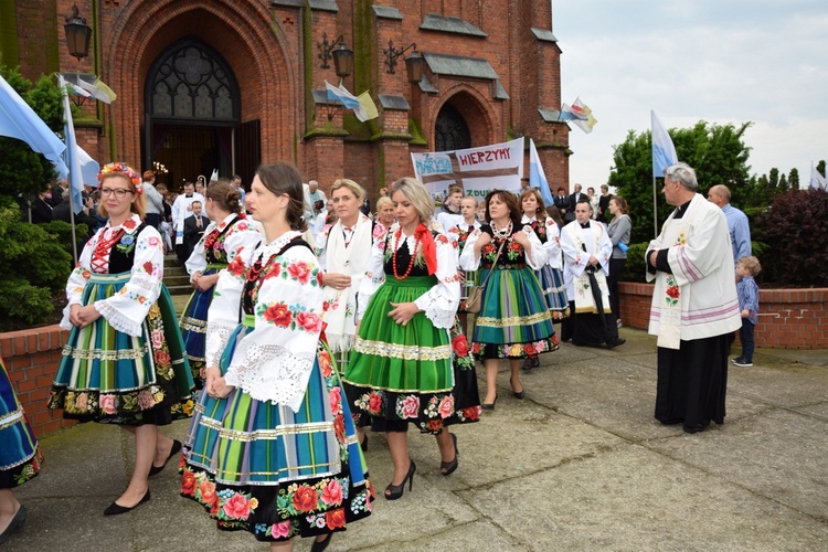 Powitanie ikony MB Częstochowskiej w Zdunach