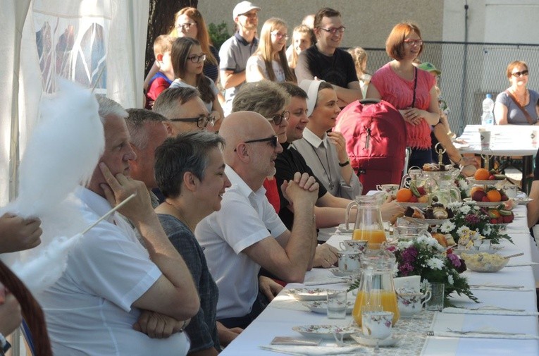 Szkolno-Parafialny Festyn "u Sióstr"