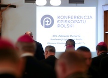 Episkopat: nowelizacja wytycznych ws. przypadków nadużyć wobec małoletnich