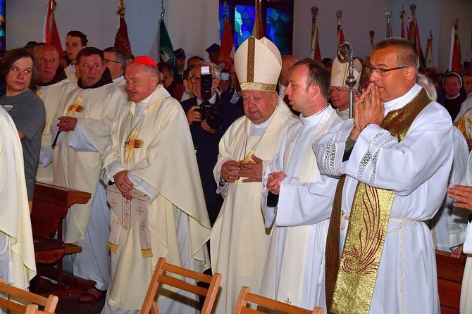 Episkopat Polski w kościele św. Krzyża w Zakopanem