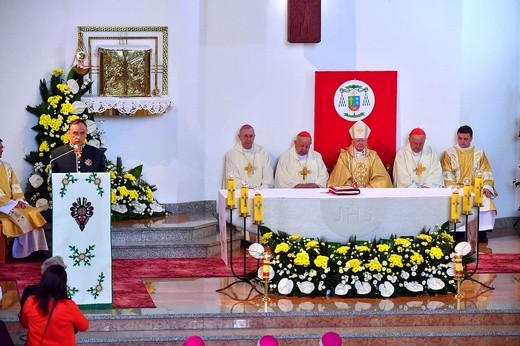 Episkopat Polski w kościele św. Krzyża w Zakopanem