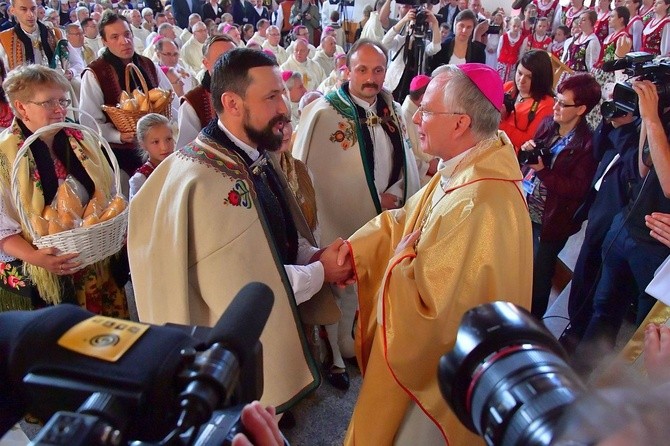 Episkopat Polski w kościele św. Krzyża w Zakopanem