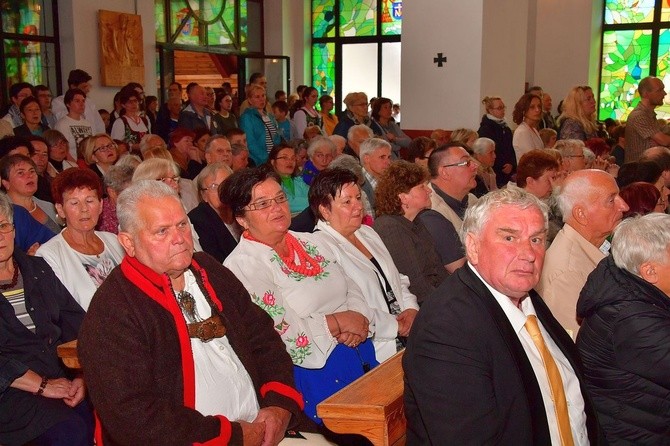 Episkopat Polski w kościele św. Krzyża w Zakopanem