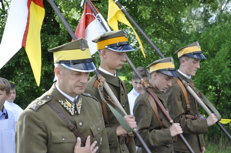 Powitanie ikony MB Częstochowskiej w Bąkowie