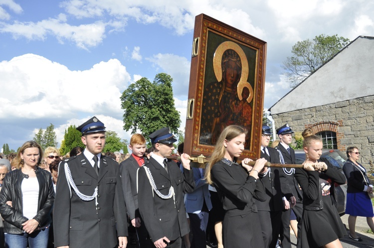 Powitanie ikony MB Częstochowskiej w Bąkowie