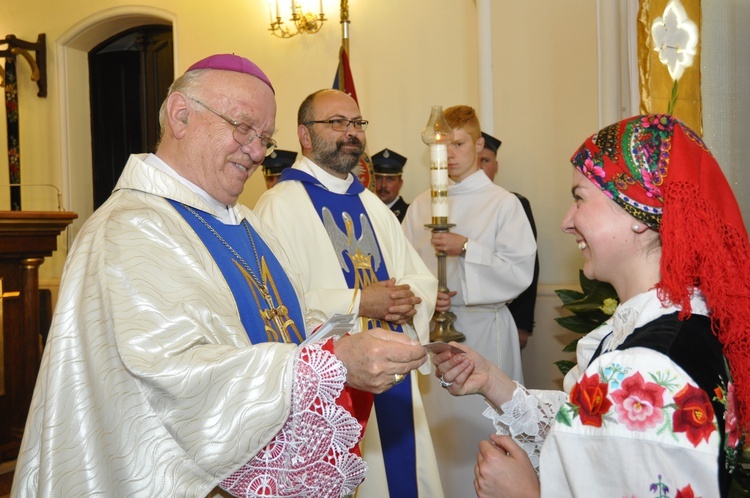 Powitanie ikony MB Częstochowskiej w Bąkowie