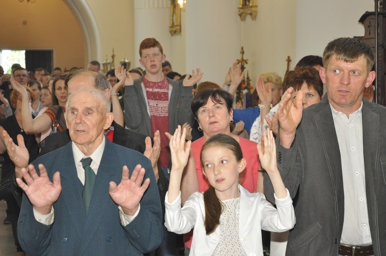 Powitanie ikony MB Częstochowskiej w Bąkowie