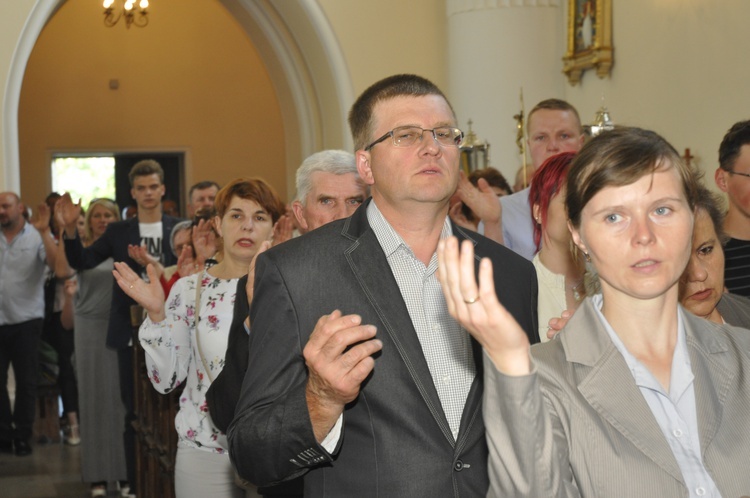 Powitanie ikony MB Częstochowskiej w Bąkowie