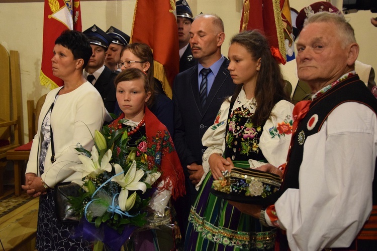 Powitanie ikony MB Częstochowskiej w Chruślinie