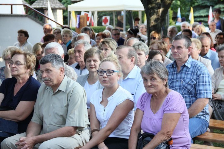 Konsekracja kościoła św. Rodziny na lubelskich Czubach