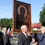 Powitanie ikony MB Częstochowskiej w parafii Chrystusa Dobrego Pasterza w Łowiczu