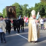 Powitanie ikony MB Częstochowskiej w parafii Chrystusa Dobrego Pasterza w Łowiczu