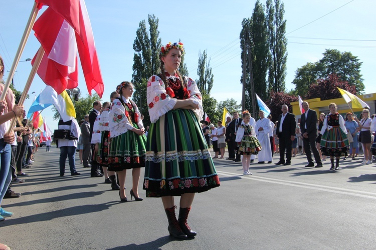 Powitanie ikony MB Częstochowskiej w parafii Chrystusa Dobrego Pasterza w Łowiczu