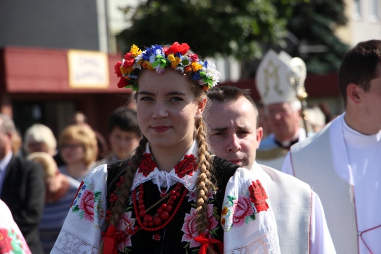 Powitanie ikony MB Częstochowskiej w parafii Chrystusa Dobrego Pasterza w Łowiczu