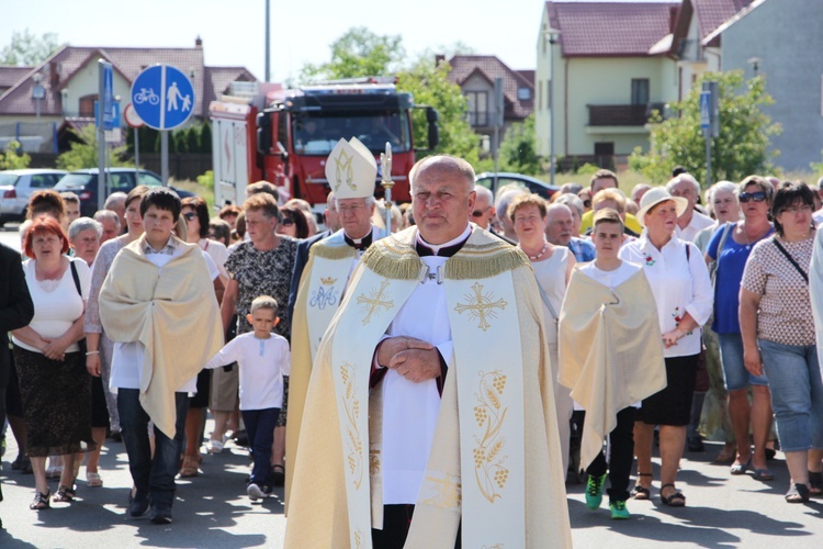 Powitanie ikony MB Częstochowskiej w parafii Chrystusa Dobrego Pasterza w Łowiczu