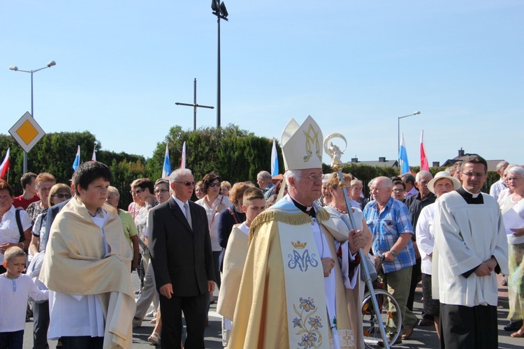 Powitanie ikony MB Częstochowskiej w parafii Chrystusa Dobrego Pasterza w Łowiczu