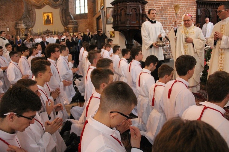 Błogosławieństwo lektorów i ceremoniarzy