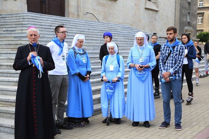 V Pielgrzymka na rolkach i hulajnogach