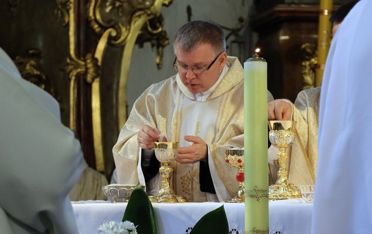 Pielgrzymka duchowieństwa do grobu św. Jadwigi