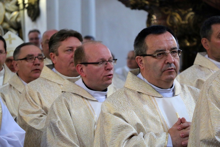 Pielgrzymka duchowieństwa do grobu św. Jadwigi