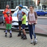 Pielgrzymka na rolkach i hulajnogach 