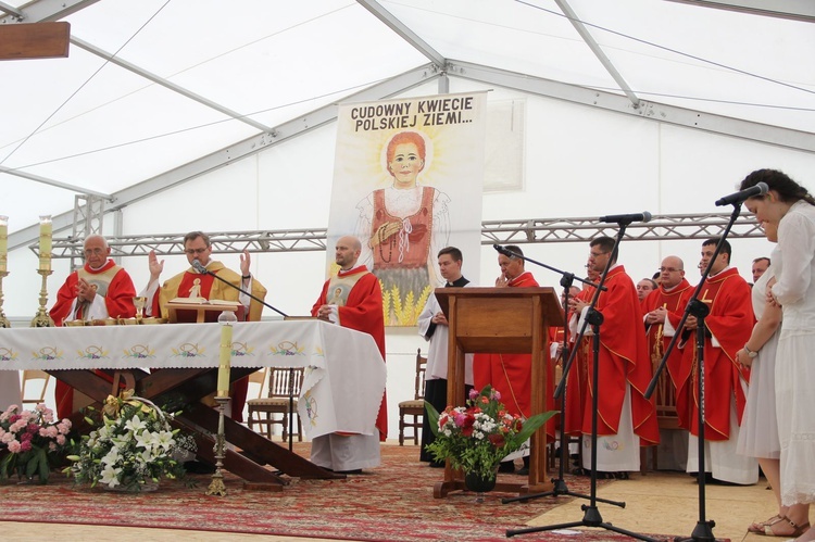 Karoliny u bł. Karoliny