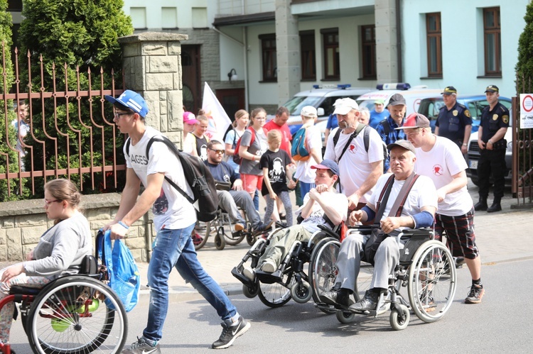 Pielgrzymka "Ogień Lolek" - 2017