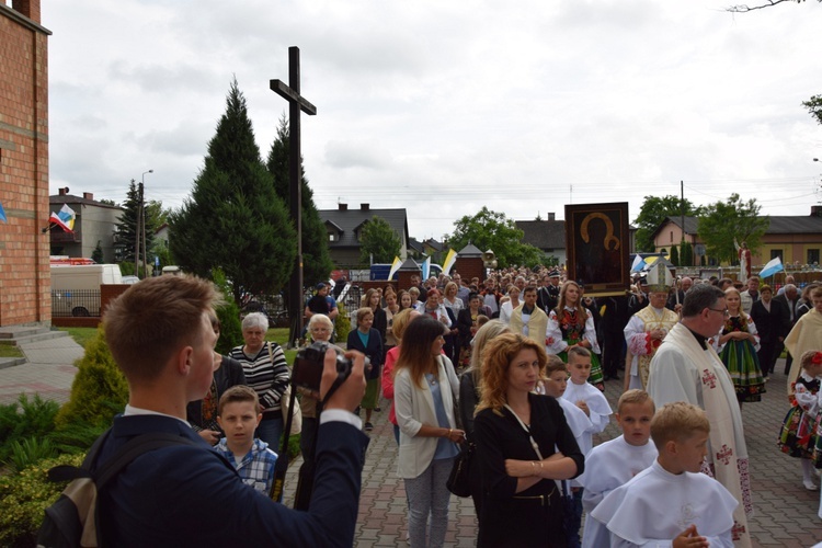 Powitanie ikony MB Częstochowskiej w Łyszkowicach