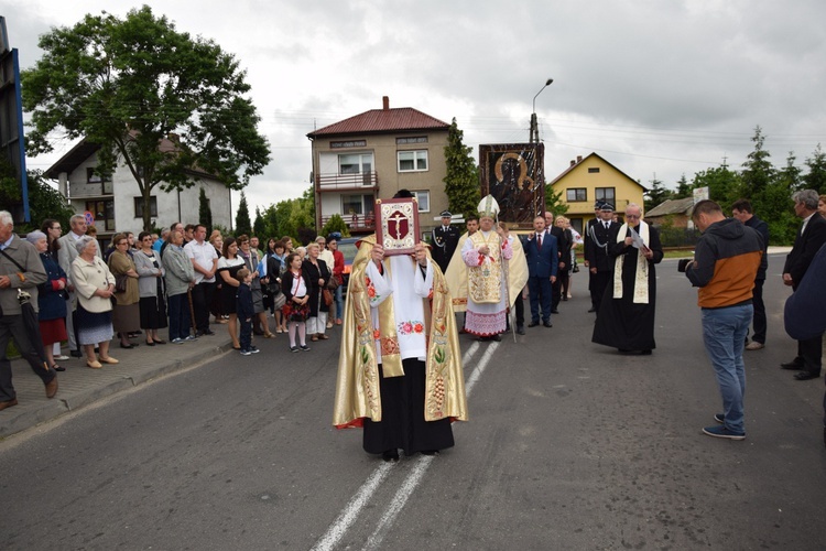 Powitanie ikony MB Częstochowskiej w Łyszkowicach