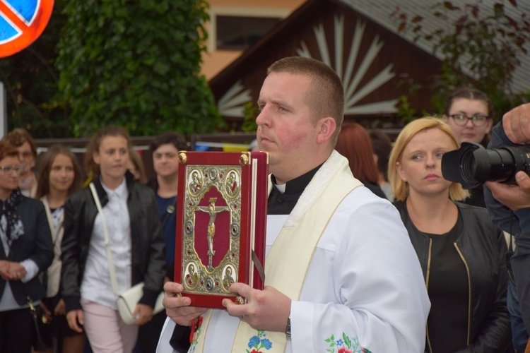 Powitanie ikony MB Częstochowskiej w Łyszkowicach