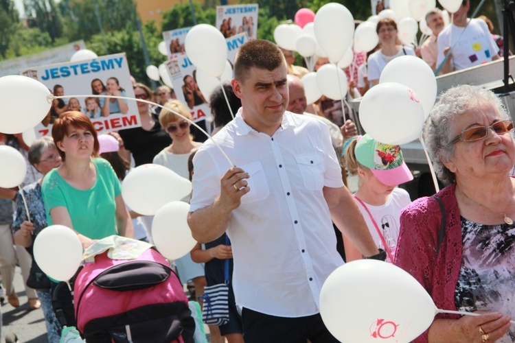 Marsz dla życia i mecz charytatywny