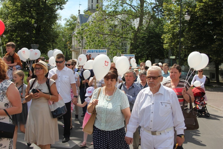 Marsz dla życia i mecz charytatywny