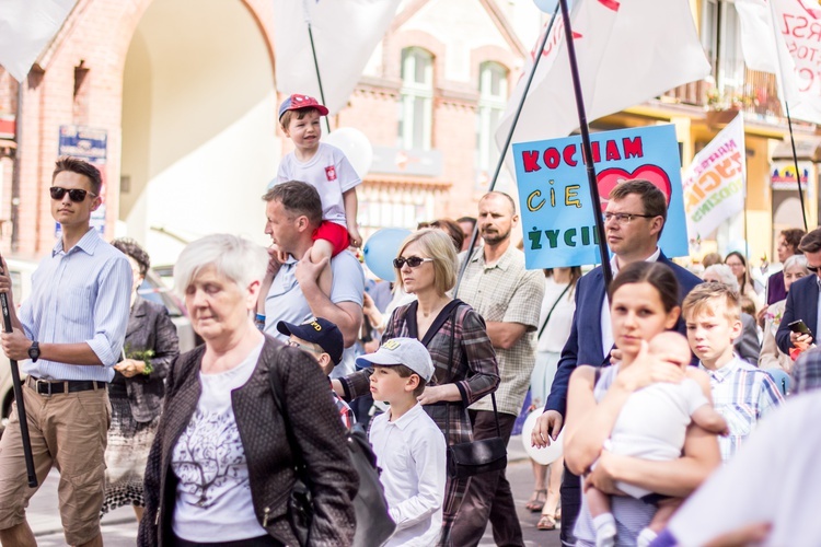 Marsz dla Życia i Rodziny w Olsztynie