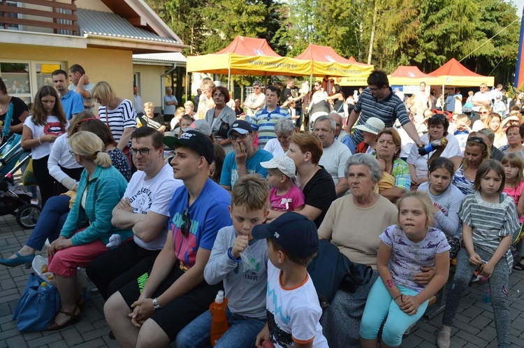 Festyn Rodzinny w parafii św. Jana Pawła II w Nowym Targu