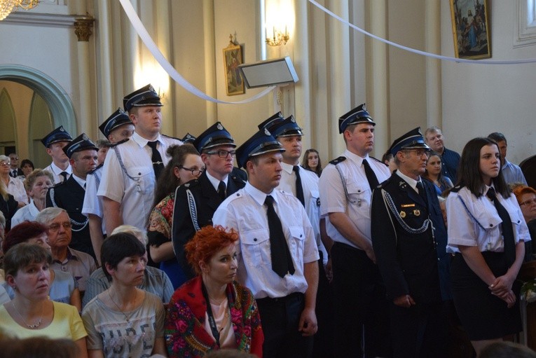 Powitanie ikony MB Częstochowskiej w Pszczonowie