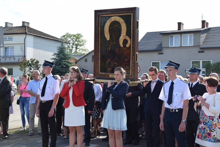 Powitanie ikony MB Częstochowskiej w Pszczonowie