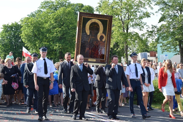 Powitanie ikony MB Częstochowskiej w Pszczonowie