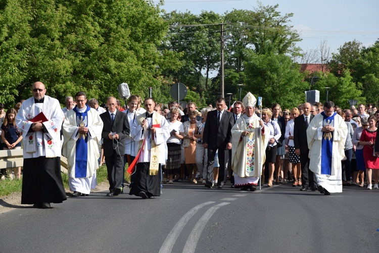 Powitanie ikony MB Częstochowskiej w Pszczonowie