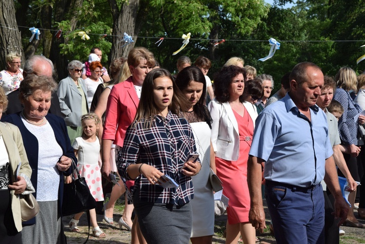 Powitanie ikony MB Częstochowskiej w Pszczonowie