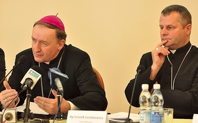 Bp Andrzej Jeż wyjaśnia najważniejsze cele synodu.