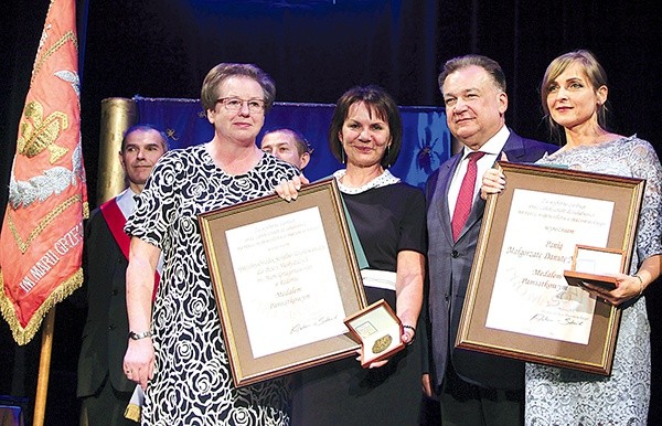 Od lewej: Bożenna Pacholczak, wiceprzewodnicząca Sejmiku Województwa Mazowieckiego, Małgorzata Zięba, Adam Struzik i Małgorzata Nowicka.