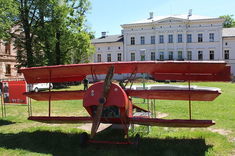 Budowa repliki wojennego wagonu 