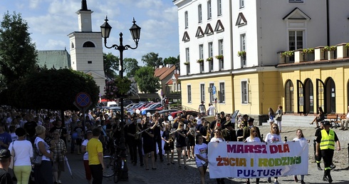 Życie i rodzina cieszą