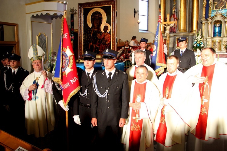 Powitanie ikony MB Częstochowskiej w parafii Świętego Ducha w Łowiczu