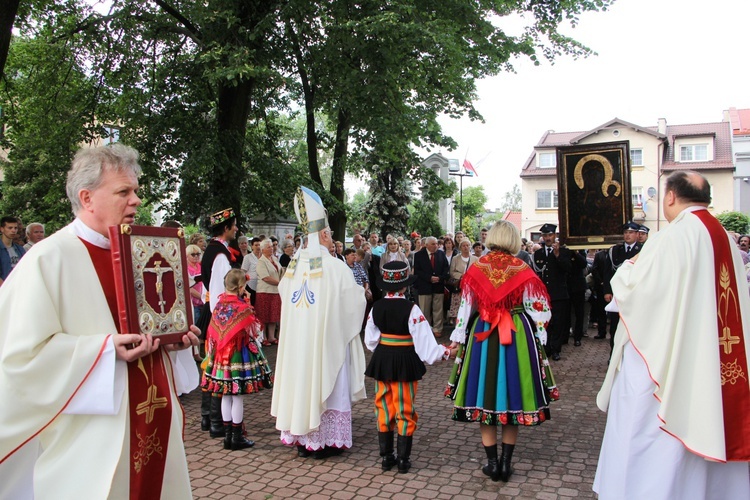 Powitanie ikony MB Częstochowskiej w parafii Świętego Ducha w Łowiczu