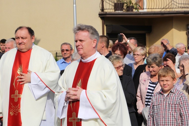Powitanie ikony MB Częstochowskiej w parafii Świętego Ducha w Łowiczu